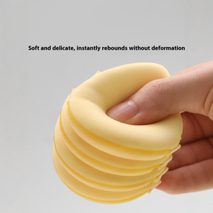 Ensemble de houppettes de maquillage Goodgudi jaunes à coussin d'air, pour usage humide et sec, non absorbantes, <span class=keywords><strong>mini</strong></span> houppettes professionnelles pour poudre, 4 pièces dans une boîte - Product Image 3