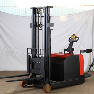 Apilador Eléctrico de Palets de Servicio Pesado de 1.5t y 2t, Modelo Stand-On, Apilador Retráctil, Apilador Contrapesado, Montacargas Eléctrico - Product Image 4