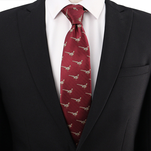 Cravatta Artigianale da Uomo in Poliestere con Motivo Fagiano Volante su Sfondo a Spina di Pesce in Microfibra per Uso Quotidiano - Product Image 4