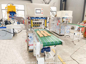 Presse à blocs de sel à quatre colonnes, machine de fabrication de bombes de bain servo-hydraulique, équipement automatique à commande PLC par écran tactile, engrenage à roulement - Product Image 4