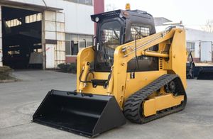 Mini-excavatrice Sv50L avec moteur diesel EPA, grappin à brosses et tarière à souches - Product Image 6