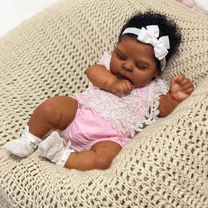 Bambola Reborn da 19 Pollici con Capelli Ricci, Interamente in Vinile, Bambola Nera Dormiente Realistica Fatta a Mano per Esposizione, Regalo da Collezione M058 - Product Image 2