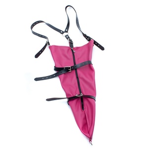 ถุงมือรัดรูปสีแดงอมม่วงแบบซิป รุ่นเซ็กซี่รัดมือ ถุงมือรัดรูปหนัง รัดมือแบบหนัง BDSM0165 - Product Image 3