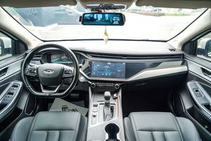 Modello 2021 Chery <span class=keywords><strong>Aria</strong></span> <span class=keywords><strong>5</strong></span> PLUS 1.5T Cambio Continuo Small Ai Xiang PLUS Trasmissione Automatica Auto Usata - Product Image 6