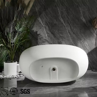 Baignoire autoportante en acrylique blanc de luxe à surface solide entretien facile motif ovale pour hôtel trempage taille adulte