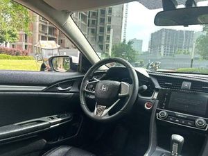 <span class=keywords><strong>Honda</strong></span> <span class=keywords><strong>Civic</strong></span> 1.5T Benzina Berlina Automatica LHD Usata del <span class=keywords><strong>2019</strong></span> per Esportazione - Product Image 5