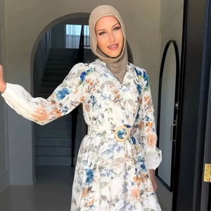 Elegante Vestido Abaya de Poliéster con Estampado Floral y Cinturón para Mujeres Musulmanas, Manga Larga, Primavera/Otoño, Boda, Uso Diario, Moda Islámica Modesta - Product Image 1