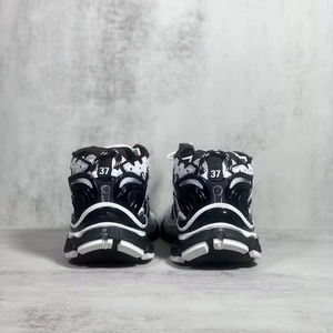 รองเท้าลำลองดีไซน์หรู ยี่ห้อดัง รุ่นเพิ่มความสูง พื้นหนา ทันสมัย เหมาะสำหรับผู้ชายและผู้หญิง ทำจากยาง - Product Image 2