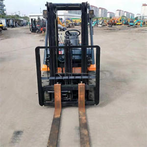 Prix d'usine pour chariot élévateur diesel d'occasion de 3 tonnes 7FD, déplaceur latéral d'origine japonais, bon état, moteur, garantie 1 an - Product Image 5