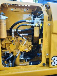 Vendo excavadoras de segunda mano Caterpillar CAT313D2GC originales a bajo precio con funcionamiento estable - Product Image 6