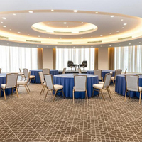 Tapis de couloir d'hôtel en nylon antidérapant, fabriqué à la machine, jacquard, lavable, antibactérien, imprimé, personnalisé, tapis de salle de banquet