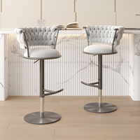 Tabouret de bar à dossier tissé à la main, siège rembourré, base noire, chaise de comptoir pivotante avec repose-pieds pour bar à domicile