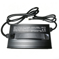 Chargeur de batterie Li-ion haute puissance 92,4 V 10 A 15 A pour trottinettes électriques et vélos électriques, compatible avec les packs de batteries au lithium (Li-ion) 22S 81,4 V/81,8 V