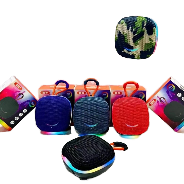 Ready to Ship New Handle Outdoor IPX4 Waterproof Wireless for Speaker Portable Deep Bass with 5W 500 MAh RGB LED Support TF Card