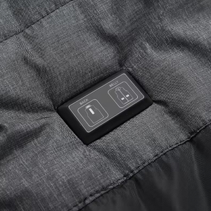 Gilet Riscaldati Corti per Uomo e Donna, Giacche Leggere Antivento in Poliestere, Abbigliamento Caldo per Esterni con Logo Personalizzato - Product Image 2
