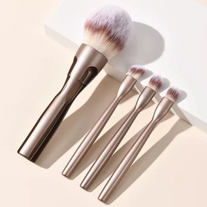 Pinceaux cosmétiques de voyage JLY, têtes détachables, maquillage du visage et des yeux, poils synthétiques doux, ensemble de pinceaux de maquillage magnétique 4 en 1 - Product Image 4