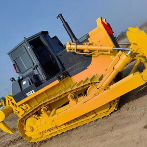 Bulldozer sur chenilles Shantui SD22 2022 d'occasion, équipement de terrassement et de construction avec moteur et boîte de vitesses, capacité de bulldozing de 6,4 m - Product Image 1