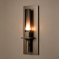 Applique Murale Moderne Minimaliste en Acier avec Verre Rectangulaire pour Hôtel, Chevet, Couloir, Entrée – Luminaire Décoratif
