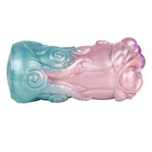 Copa Masturbadora Masculina Soft Skin Fantasy con Diseño Floral Moderno, Canal Único, Juguete Sexual para Adultos - Product Image 3