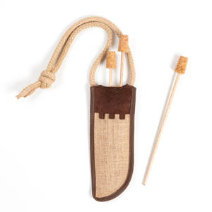 Juego de juguete duradero hecho en España de calidad superior hecho a mano ballesta Rustik S + 2 flechas para Cosplay de Halloween - Product Image 2