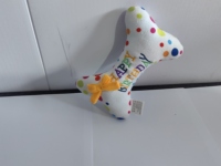 Jouet en peluche courte écologique pour animaux de compagnie, design gâteau d'anniversaire pour chat et chien, avec fonction sonore amusante