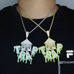 Collar con Colgante de Casa de Trampa Luminosa Fluorescente con Esmalte Verde, Brilla en la Oscuridad, Estilo Iced Out Bling CZ, Joyería Hip Hop para Hombre - Product Image 5