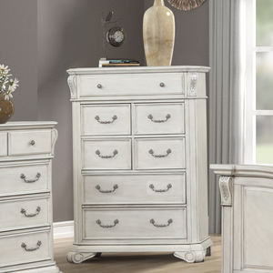 Commode blanche vintage avec miroir - Accent sculpté et quincaillerie ornée Commode de chambre à coucher, Meubles de rangement shabby chic - Product Image 3