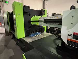 Máquina de Moldeo por Inyección de Plástico Servo Horizontal YIZUMI Usada, 320 Toneladas UN320SKII - Product Image 4