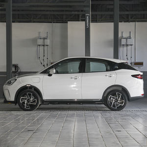 2024 nuova Neta <span class=keywords><strong>AYA</strong></span> 5 porte 5 posti 400 500 Pro Suv auto elettrica - Product Image 1