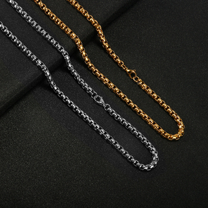 Vente en gros tendance Collier en acier inoxydable plaqué or 18 carats avec chaîne de perles carrées style ethnique pour femmes et hommes cadeau - Product Image 6