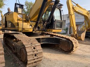 รถขุดตีนตะขาบ CAT 349DL คุณภาพสูงจากญี่ปุ่นแท้ น้ำหนัก 49 ตัน ใช้งานน้อย เหมาะสำหรับงานก่อสร้างและงานสร้างถนน - Product Image 4