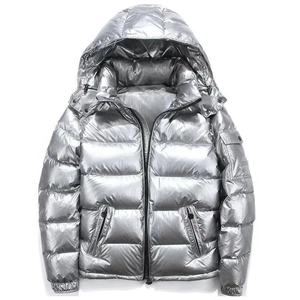 OEM abajo abrigo bombardero brillante Puffer chaqueta de los hombres 2024 hecho de fábrica nuevo diseño hombres cara brillante tendencia con capucha corto grueso invierno - Product Image 1