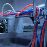 Ligne de pulvérisation à mouvement alternatif automatique pour machine de revêtement pour peinture au four de séchage pour substrats en acier au fer
