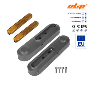 Cubiertas de moldura trasera izquierda y derecha MI 6 con 2 reflectores laterales, tiras reflectantes de advertencia de seguridad para scooter - Product Image 1