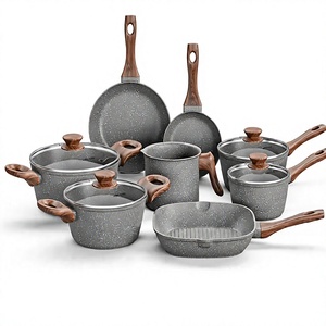 Ollas y Sartenes de Alta Calidad con Asas de Madera Suaves al Tacto, Cerámica Gris Antiadherente, Juego de Utensilios de Cocina de Aluminio Forjado - Product Image 1