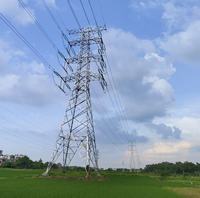 Tour de transmission en acier galvanisé pour lignes électriques haute tension