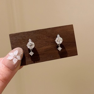 Parures de bijoux en argent sterling S925, boucles d'oreilles serties de diamants, collier avec pendentif petite planète de rêve, luxe haut de gamme - Product Image 5