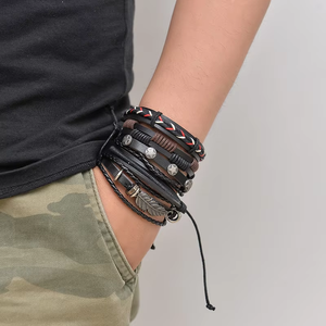 Böhmischer Schmuck Punk Black Feather Charm Leder armband Herren - Product Image 4