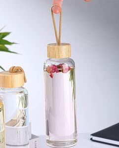 Botella de Agua de Vidrio de 18 Onzas con Tapa de Madera - Reutilizable, Apta para Hacer Smoothies y Jugos - Product Image 3