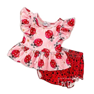 Ensemble Athlétique Personnalisé pour Filles : Robe Tutu Vintage en Maille pour Maman et Mini - Product Image 2