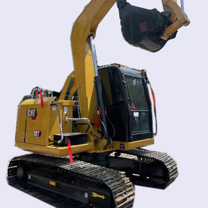 Excavatrice sur chenilles hydraulique d'occasion Caterpillar Cat307, mini pelle avec moteur et boîte de vitesses, modèle 2022, poids opérationnel de 7 tonnes - Product Image 1