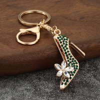 Porte-clés en métal à strass en forme de chaussures à talons hauts, personnalisé, en gros, pendentif de sac, cadeau promotionnel, en promotion