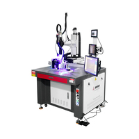 Machine de soudage au laser à fibre de gaine d'endoscope médical de haute précision pour les articulations du genou/de l'épaule/de la hanche/des doigts en acier inoxydable