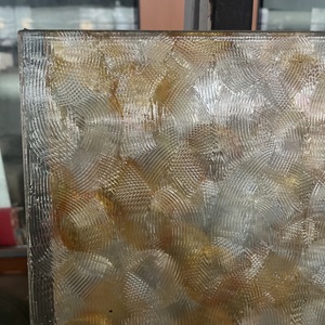 Verre artistique gaufré haute performance à fusion à chaud, surface résistante à l'usure pour les projets de rénovation intérieure modernes - Product Image 5