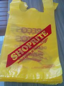 Sac en plastique jaune de T-shirt du meilleur prix pour emballer des sacs à provisions de légumes et de fruits - Product Image 3