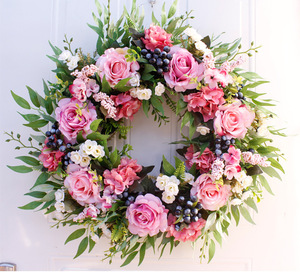 <span class=keywords><strong>Couronne</strong></span> <span class=keywords><strong>de</strong></span> lavande fleur artificielle colorée avec <span class=keywords><strong>couronne</strong></span> <span class=keywords><strong>de</strong></span> baies <span class=keywords><strong>couronne</strong></span> <span class=keywords><strong>de</strong></span> printemps et d'été pour porte d'entrée mur fenêtre décor <span class=keywords><strong>de</strong></span> mariage - Product Image 4