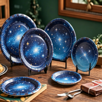 Assiettes en papier biodégradables carrées résistantes à l'huile pour les apéritifs