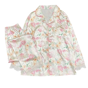 <span class=keywords><strong>ชุด</strong></span><span class=keywords><strong>นอน</strong></span><span class=keywords><strong>ผู้</strong></span><span class=keywords><strong>หญิง</strong></span> แฟชั่นหวาน ลายดอกไม้ ผ้าไหมเทียม ดีไซน์หรูหรา แต่งลูกไม้ ทรงหลวม ไซส์ใหญ่ <span class=keywords><strong>ชุด</strong></span>ลำลอง - Product Image 1