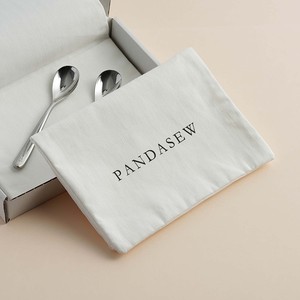 ถุงใส่เครื่องประดับสุดหรู PandaSew พร้อมโลโก้สั่งทำ  แบบซองจดหมาย ผ้าฝ้ายลายก้างปลา - Product Image 1