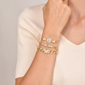 Magnifique Bracelet Tendance Géométrique en Zircon Cubique Plaqué Or, Bijou Fin pour le Quotidien ou les Cadeaux - Product Image 3